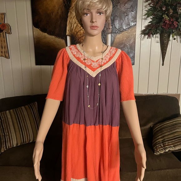 Go Softly Patio • Vintage • Boho • Orange/ Beige/Purple • Small •  Nightgown - Picture 6 of 16